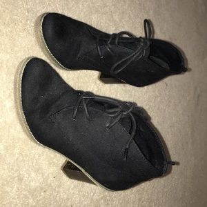 super cute bootie heels!!